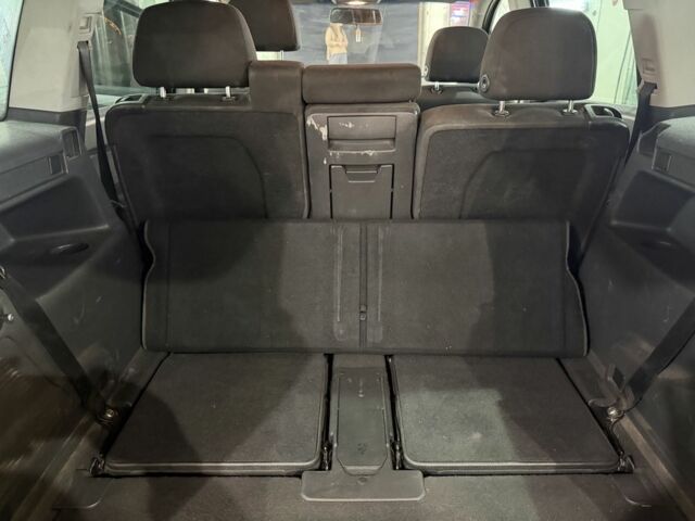 Черный Опель Зафира, объемом двигателя 2 л и пробегом 100 тыс. км за 2950 $, фото 11 на Automoto.ua