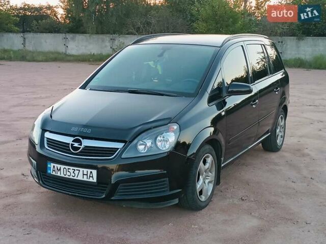 Черный Опель Зафира, объемом двигателя 1.8 л и пробегом 227 тыс. км за 5300 $, фото 5 на Automoto.ua