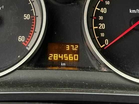 Чорний Опель Зафіра, об'ємом двигуна 0 л та пробігом 284 тис. км за 5190 $, фото 21 на Automoto.ua