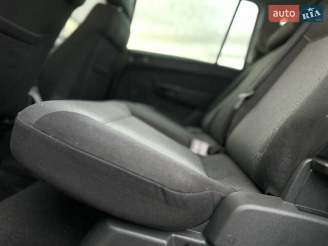 Черный Опель Зафира, объемом двигателя 1.6 л и пробегом 194 тыс. км за 5300 $, фото 97 на Automoto.ua