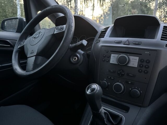 Чорний Опель Зафіра, об'ємом двигуна 1.8 л та пробігом 269 тис. км за 5750 $, фото 22 на Automoto.ua