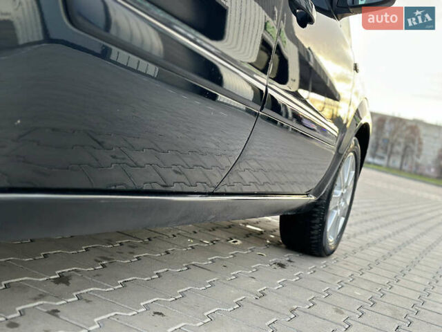 Черный Опель Зафира, объемом двигателя 1.6 л и пробегом 194 тыс. км за 5300 $, фото 36 на Automoto.ua