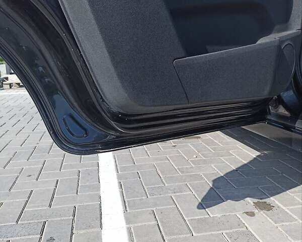 Черный Опель Зафира, объемом двигателя 1.8 л и пробегом 258 тыс. км за 5200 $, фото 9 на Automoto.ua