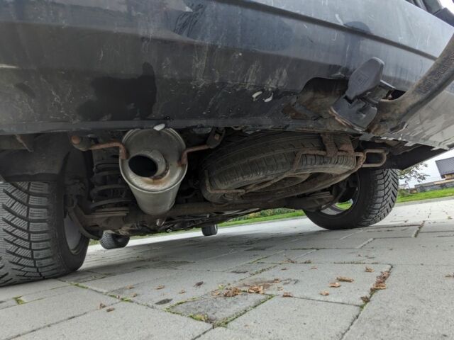 Черный Опель Зафира, объемом двигателя 0 л и пробегом 305 тыс. км за 2700 $, фото 8 на Automoto.ua