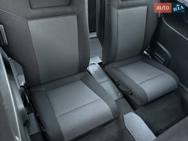 Черный Опель Зафира, объемом двигателя 1.8 л и пробегом 242 тыс. км за 5350 $, фото 65 на Automoto.ua