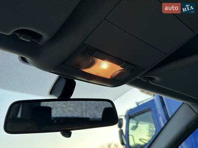 Черный Опель Зафира, объемом двигателя 1.8 л и пробегом 242 тыс. км за 5350 $, фото 48 на Automoto.ua