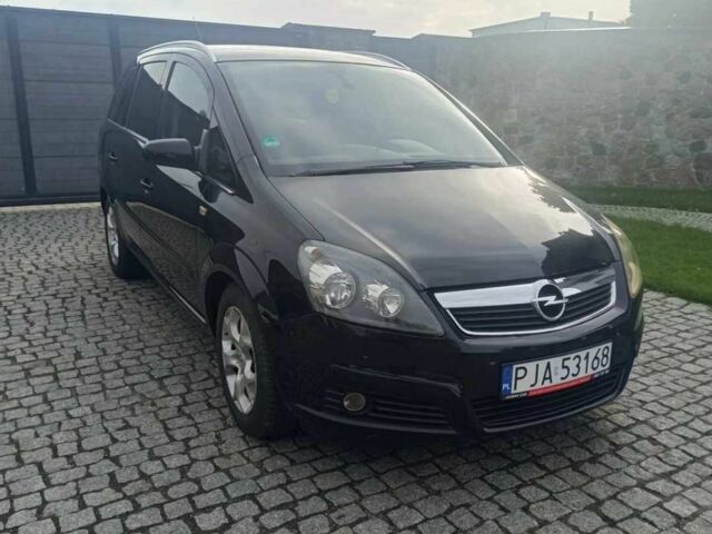 Черный Опель Зафира, объемом двигателя 1.9 л и пробегом 237 тыс. км за 2450 $, фото 1 на Automoto.ua