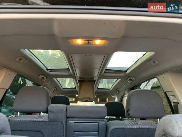 Черный Опель Зафира, объемом двигателя 1.91 л и пробегом 350 тыс. км за 4990 $, фото 24 на Automoto.ua