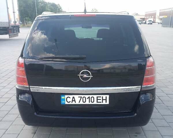 Чорний Опель Зафіра, об'ємом двигуна 1.8 л та пробігом 188 тис. км за 4900 $, фото 20 на Automoto.ua