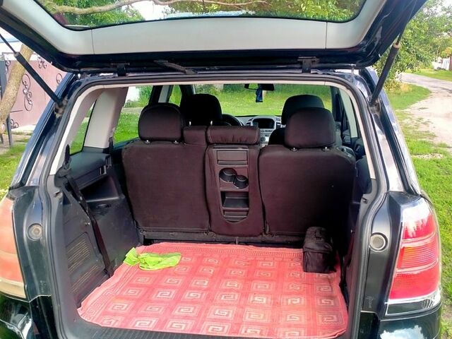 Чорний Опель Зафіра, об'ємом двигуна 1.6 л та пробігом 220 тис. км за 6000 $, фото 6 на Automoto.ua