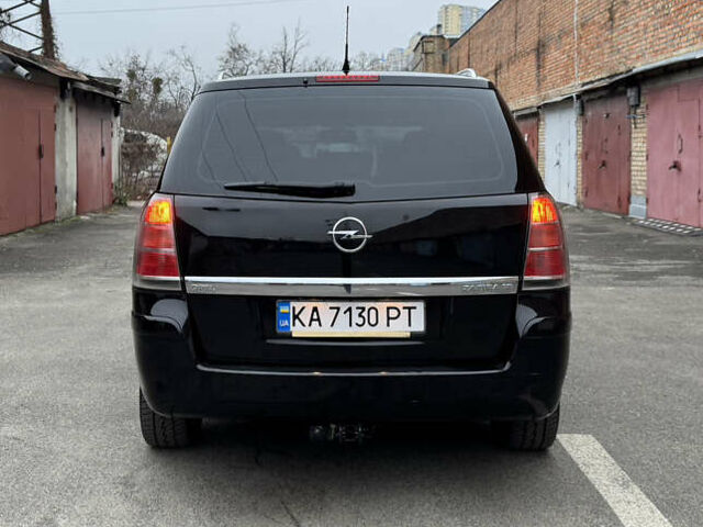 Чорний Опель Зафіра, об'ємом двигуна 1.8 л та пробігом 284 тис. км за 4600 $, фото 7 на Automoto.ua