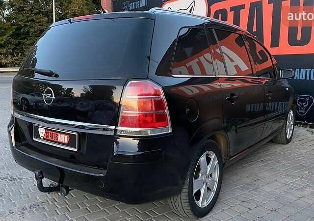 Чорний Опель Зафіра, об'ємом двигуна 1.6 л та пробігом 255 тис. км за 6000 $, фото 4 на Automoto.ua