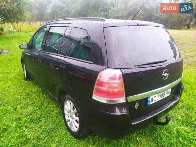 Чорний Опель Зафіра, об'ємом двигуна 1.9 л та пробігом 397 тис. км за 5200 $, фото 8 на Automoto.ua