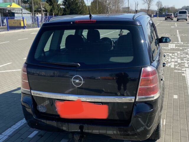 Чорний Опель Зафіра, об'ємом двигуна 1.6 л та пробігом 350 тис. км за 4900 $, фото 13 на Automoto.ua