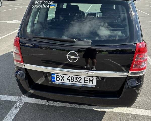 Черный Опель Зафира, объемом двигателя 1.9 л и пробегом 259 тыс. км за 6500 $, фото 8 на Automoto.ua