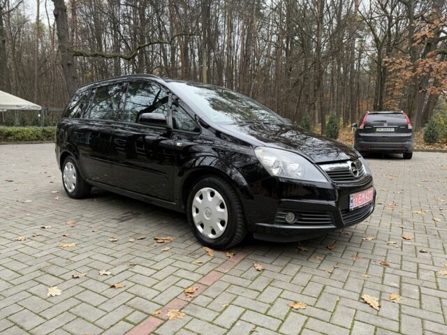 Чорний Опель Зафіра, об'ємом двигуна 1.6 л та пробігом 270 тис. км за 4750 $, фото 2 на Automoto.ua