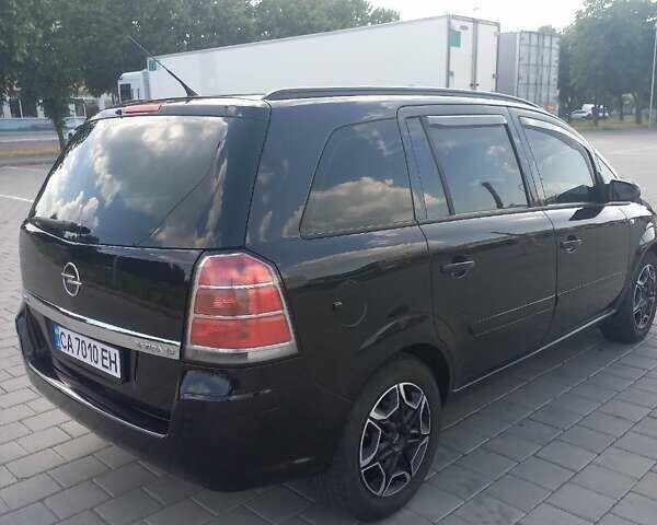 Чорний Опель Зафіра, об'ємом двигуна 1.8 л та пробігом 188 тис. км за 4900 $, фото 7 на Automoto.ua
