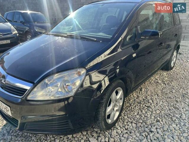 Черный Опель Зафира, объемом двигателя 1.91 л и пробегом 378 тыс. км за 3999 $, фото 9 на Automoto.ua