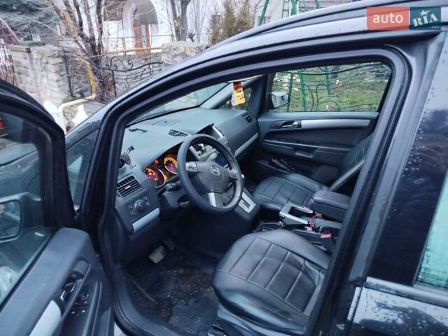 Чорний Опель Зафіра, об'ємом двигуна 1.91 л та пробігом 265 тис. км за 6100 $, фото 6 на Automoto.ua