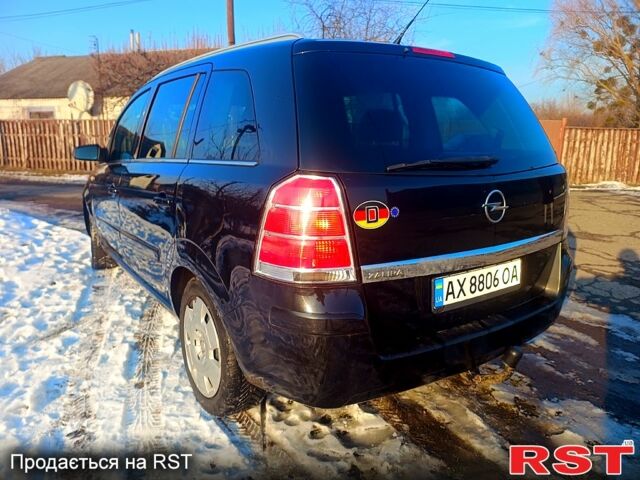 Черный Опель Зафира, объемом двигателя 1.6 л и пробегом 220 тыс. км за 5100 $, фото 7 на Automoto.ua