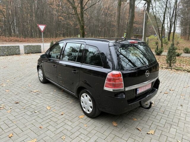Чорний Опель Зафіра, об'ємом двигуна 1.6 л та пробігом 270 тис. км за 4750 $, фото 5 на Automoto.ua