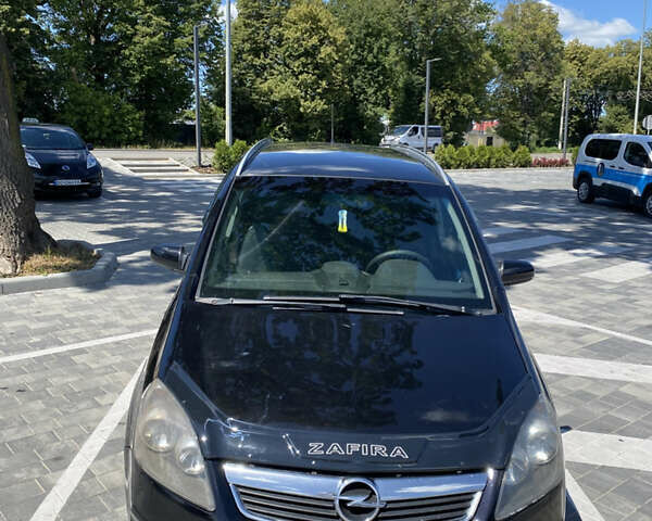 Чорний Опель Зафіра, об'ємом двигуна 1.91 л та пробігом 306 тис. км за 5000 $, фото 8 на Automoto.ua
