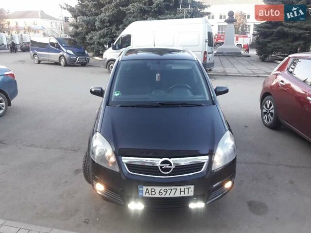 Чорний Опель Зафіра, об'ємом двигуна 1.6 л та пробігом 293 тис. км за 5800 $, фото 26 на Automoto.ua