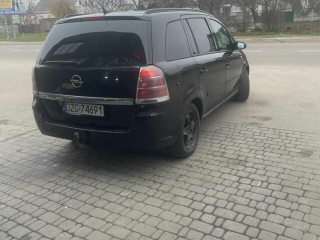 Чорний Опель Зафіра, об'ємом двигуна 1.9 л та пробігом 330 тис. км за 2250 $, фото 6 на Automoto.ua