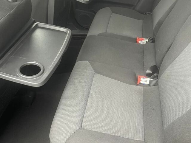 Чорний Опель Зафіра, об'ємом двигуна 1.9 л та пробігом 330 тис. км за 2250 $, фото 5 на Automoto.ua