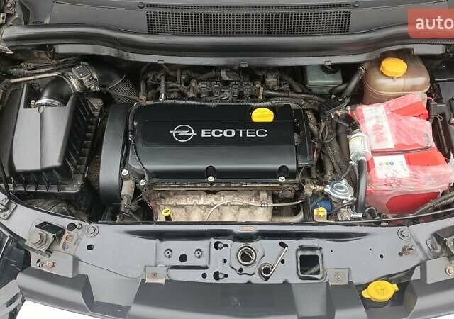 Черный Опель Зафира, объемом двигателя 1.8 л и пробегом 257 тыс. км за 5600 $, фото 20 на Automoto.ua