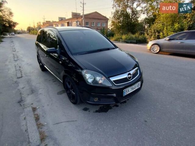 Черный Опель Зафира, объемом двигателя 1.6 л и пробегом 245 тыс. км за 4650 $, фото 8 на Automoto.ua