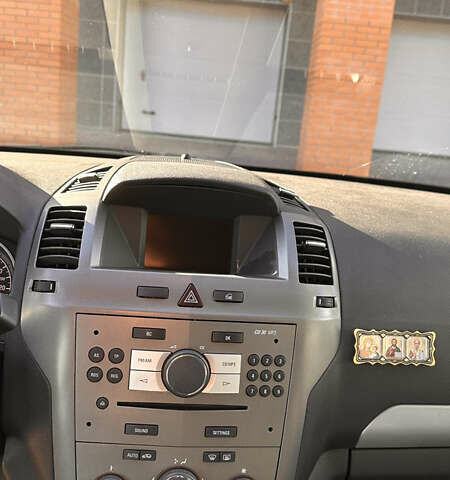 Чорний Опель Зафіра, об'ємом двигуна 1.8 л та пробігом 107 тис. км за 8200 $, фото 14 на Automoto.ua
