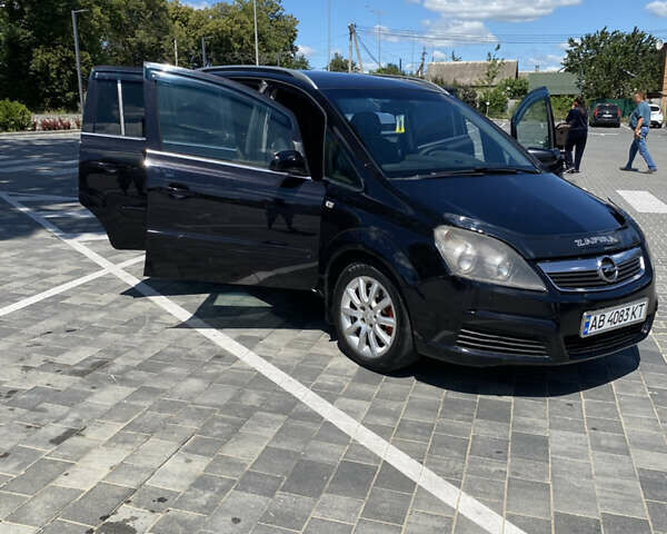 Чорний Опель Зафіра, об'ємом двигуна 1.91 л та пробігом 306 тис. км за 5000 $, фото 10 на Automoto.ua