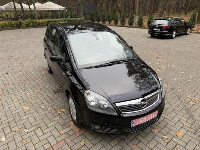 Чорний Опель Зафіра, об'ємом двигуна 1.6 л та пробігом 270 тис. км за 4750 $, фото 8 на Automoto.ua