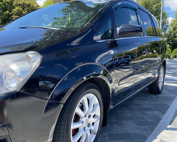 Чорний Опель Зафіра, об'ємом двигуна 1.91 л та пробігом 306 тис. км за 5000 $, фото 5 на Automoto.ua