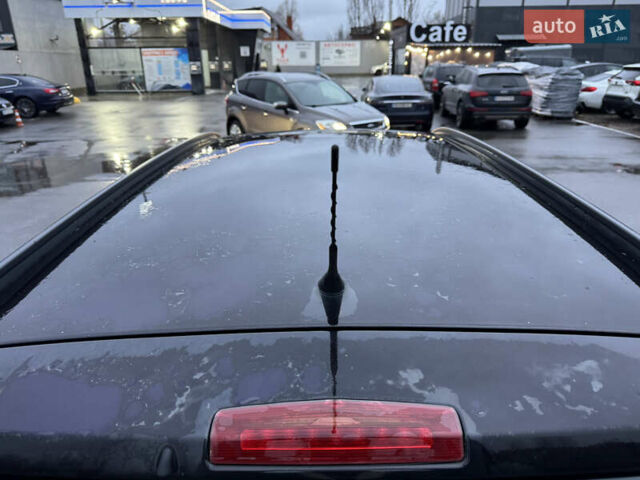 Черный Опель Зафира, объемом двигателя 1.8 л и пробегом 200 тыс. км за 6000 $, фото 12 на Automoto.ua