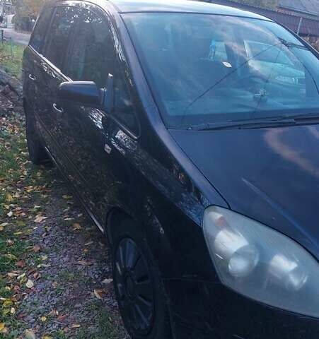 Черный Опель Зафира, объемом двигателя 1.8 л и пробегом 294 тыс. км за 6000 $, фото 2 на Automoto.ua