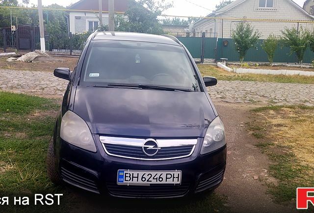 Черный Опель Зафира, объемом двигателя 1.9 л и пробегом 0 тыс. км за 6000 $, фото 9 на Automoto.ua