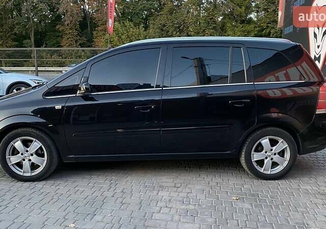 Чорний Опель Зафіра, об'ємом двигуна 1.6 л та пробігом 255 тис. км за 6000 $, фото 3 на Automoto.ua