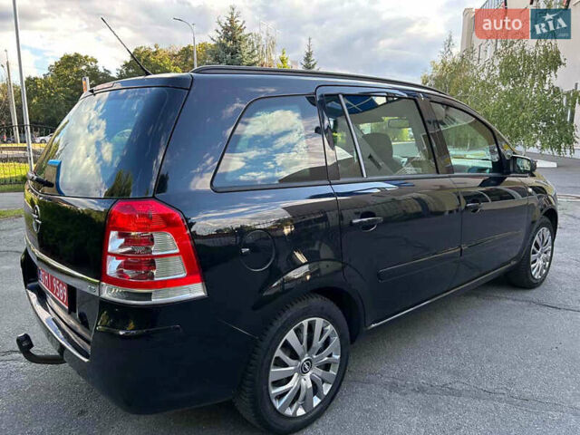 Черный Опель Зафира, объемом двигателя 1.8 л и пробегом 205 тыс. км за 6250 $, фото 39 на Automoto.ua