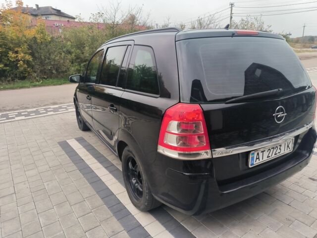 Чорний Опель Зафіра, об'ємом двигуна 1.9 л та пробігом 336 тис. км за 5500 $, фото 6 на Automoto.ua