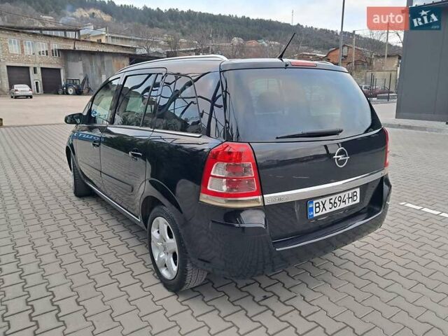Черный Опель Зафира, объемом двигателя 1.8 л и пробегом 252 тыс. км за 5650 $, фото 8 на Automoto.ua