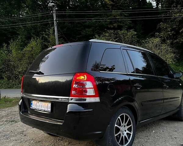 Черный Опель Зафира, объемом двигателя 1.91 л и пробегом 237 тыс. км за 6399 $, фото 1 на Automoto.ua