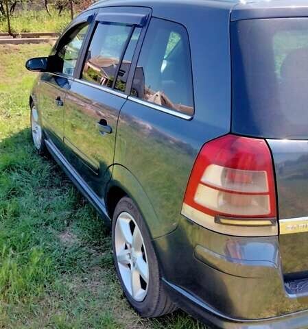 Чорний Опель Зафіра, об'ємом двигуна 1.69 л та пробігом 325 тис. км за 5700 $, фото 2 на Automoto.ua