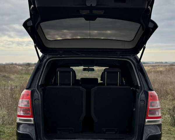 Чорний Опель Зафіра, об'ємом двигуна 1.6 л та пробігом 238 тис. км за 5500 $, фото 16 на Automoto.ua