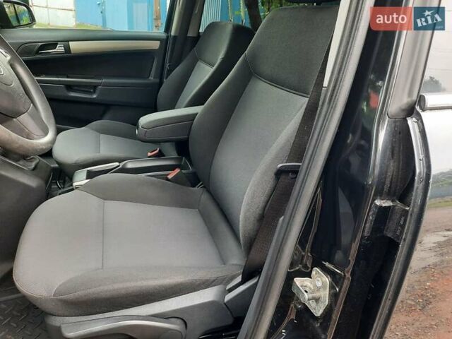 Чорний Опель Зафіра, об'ємом двигуна 1.6 л та пробігом 213 тис. км за 6750 $, фото 76 на Automoto.ua