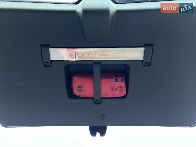 Черный Опель Зафира, объемом двигателя 1.8 л и пробегом 205 тыс. км за 6250 $, фото 21 на Automoto.ua