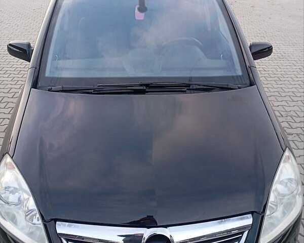 Чорний Опель Зафіра, об'ємом двигуна 0 л та пробігом 232 тис. км за 5700 $, фото 1 на Automoto.ua