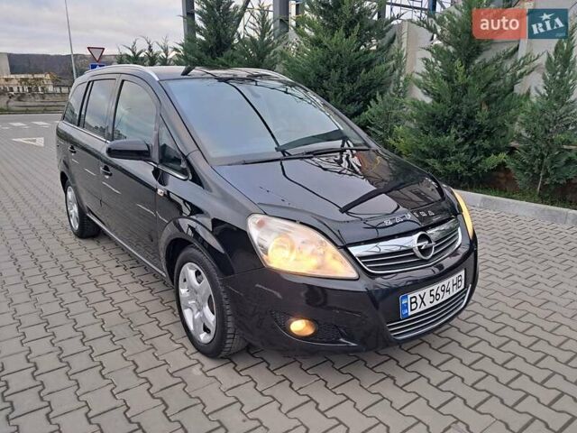 Черный Опель Зафира, объемом двигателя 1.8 л и пробегом 252 тыс. км за 5650 $, фото 19 на Automoto.ua