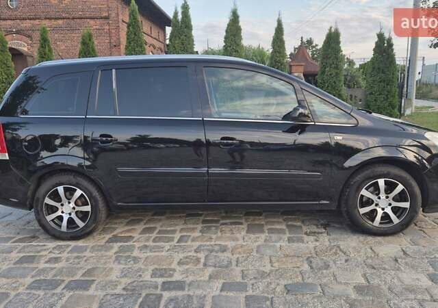 Чорний Опель Зафіра, об'ємом двигуна 1.8 л та пробігом 228 тис. км за 7300 $, фото 5 на Automoto.ua